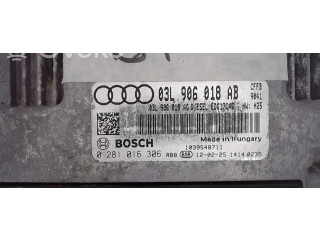 Блок управления двигателя 8P0920902E   Audi A3 S3 8P