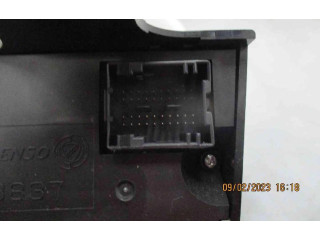 Блок управления климат-контролем 1606915680, 1606915680   Citroen Jumper