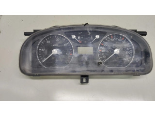 Панель приборов 8200218888   Renault Laguna II       