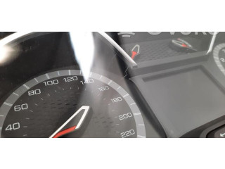 Přístrojová deska  Peugeot Rifter 2018 9817599680  