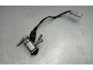 Vstřikovač 208995377R, K269404390   Renault Clio V     