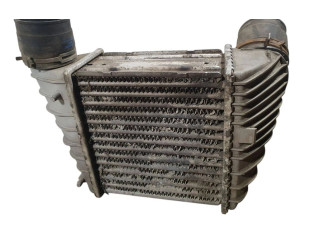 Интеркулер  1J0145805B   Audi A3 S3 8L 