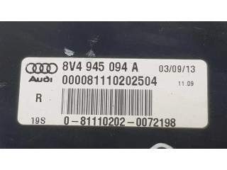 Задний фонарь правый 8V4945094A    Audi A3 S3 8V   2013-2019 года