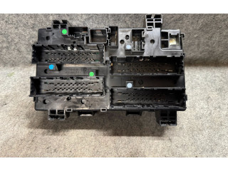   Pojistková skříňka 68467215AB   Dodge Durango 2021