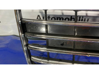 Верхняя решётка Audi A8 S8 D4 4H 2010-2016 года 4H0853651AA, 4H0853651AB      