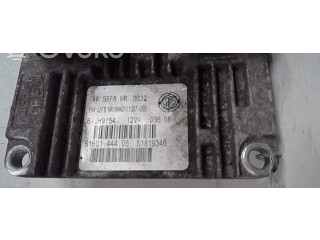 Блок управления двигателя 51819349   Fiat 500