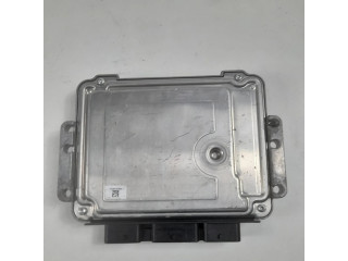 Блок управления двигателя 9m51-12a650-Bg, 0281015608   Ford Focus