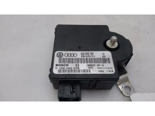 Блок управления 4L0915181   Audi Q7 4L