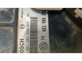 Řídící jednotka 0261203969, 021906256   Volkswagen Golf III 1996