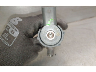 Vstřikovač 338002A400, 0445110256BOSCH   Hyundai Matrix    D4FA 