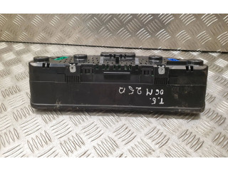 Přístrojová deska  Volkswagen Transporter - Caravelle T5 2008 88311346  
