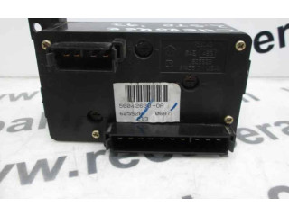 Переключатель дворников 758143   Jeep Cherokee XJ