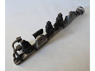 Магистральная трубка топлива 039133317C   Volkswagen  Polo III 6N 6N2 6NF  1995 - 2001 года