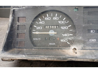 Дисплей       Nissan Vanette