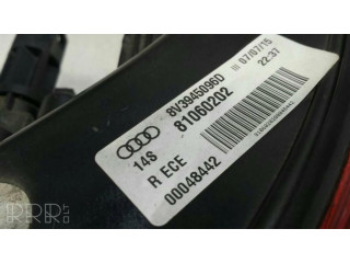 Задний фонарь правый сзади 8V3945096D    Audi A3 S3 8V   2013-2019 года