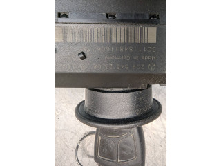Řídící jednotka 2095452308, 50111848116   Mercedes-Benz C W203 2001