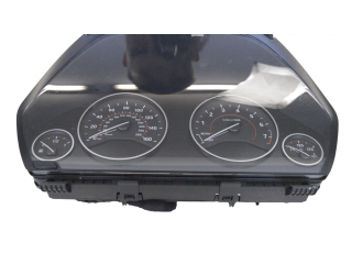 Přístrojová deska  BMW 4 F32 F33 2015 9232895  