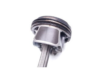 Píst 9807260380, EB2ADTS   Citroen C3 Aircross    HNS(EB2ADTS) 