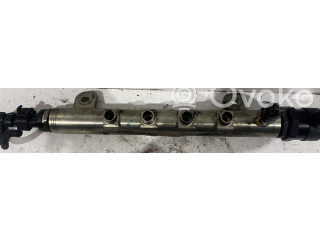 Топливная рампа    Saab 9-3 Ver2  