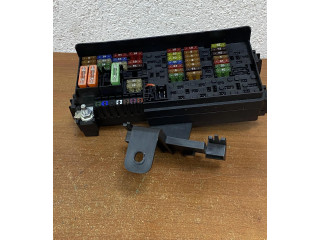 Блок предохранителей  A1645400272, E3287   Mercedes-Benz R W251    