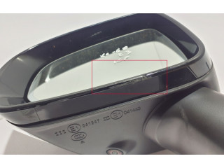 Zpětné zrcátko  Volvo XC60 2023  32368400  
