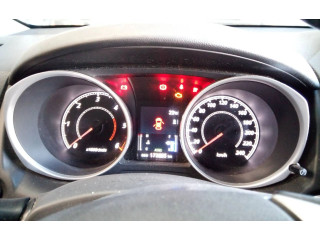 Přístrojová deska  Mitsubishi ASX 2011 8100B726, 0T34300  