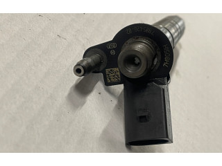 Vstřikovač 780542802   BMW 3 E90 E91  pro naftový motor 2.0  