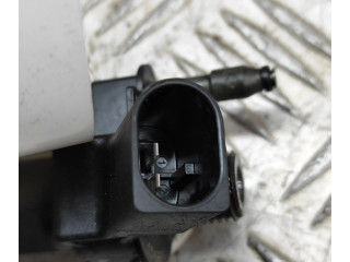 Vstřikovač 8571565, 0445118037   BMW 7 G11 G12    B57 D30 A 