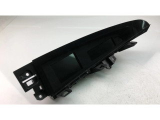 Дисплей    BHB6611J0   Mazda 3 II