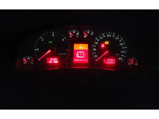 Přístrojová deska  Audi A6 S6 C5 4B 2000 4B0920932K  