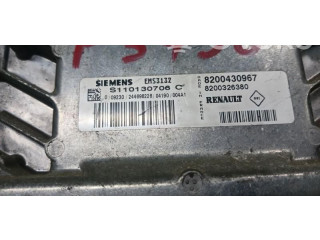 Блок управления двигателем Блок управления 8200430967, S110130706C.   Renault Logan I