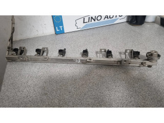 Vstřikovací lišta 14279851353   BMW 7 E38  pro benzínový / Газ motor 2.8 M52tub28 