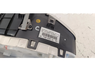 Přístrojová deska  Peugeot 208 2012 9674643080  