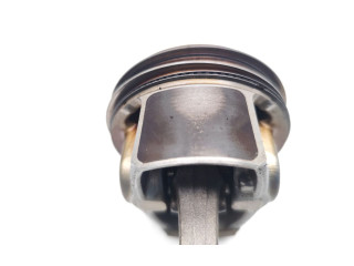  Поршень с шатуном CZEA CZEA  Audi A3 S3 8V  
