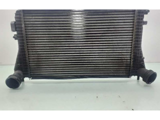 Интеркулер  1K0145803CD, 1K0145803A   Seat Leon (1M) 