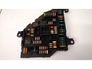   Pojistková skříňka 921085702, 117033452  031109  002947   BMW 5 GT F07 2010