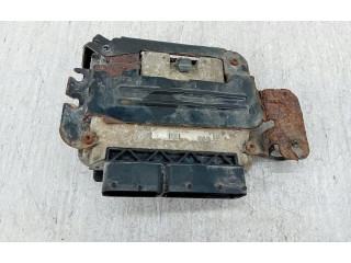 Блок управления двигателем Блок управления 55566420   Saab 9-3 Ver2