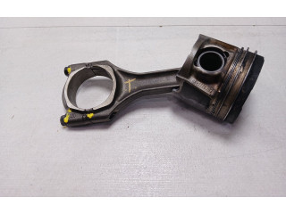Píst 0687776302   Opel Mokka    B16DTH 
