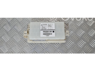 Блок предохранителей  8637B054, 20996V20108A   Mitsubishi L200    