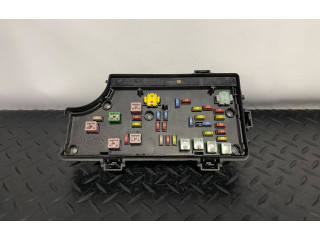 Ящик предохранителей (комплект) P68028008AB, 8HG2F1L2   Chrysler Sebring (JS)