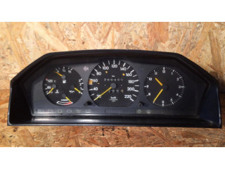 Přístrojová deska  Mercedes-Benz E W124 1990 87001180  