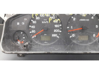 Přístrojová deska  Nissan Primera 2001 248102f510  
