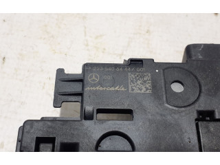   Pojistková skříňka A2235408444   Mercedes-Benz C W206 2021