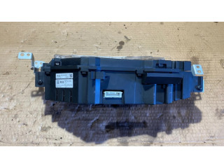 Дисплей    8310848050, 2575100392   Lexus RX 450H