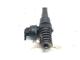 Vstřikovač 038130073B   Audi A6 Allroad C5  pro naftový motor 1.9  