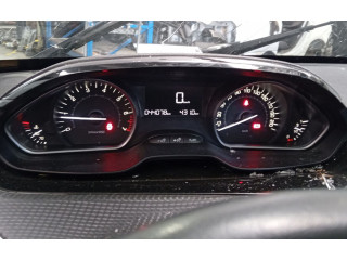 Přístrojová deska  Peugeot 2008 I 2018 9825986180  