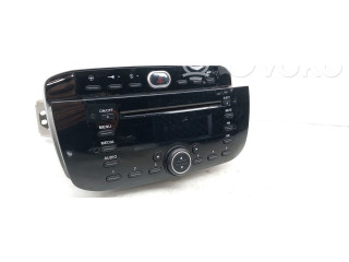 Радио/ проигрыватель CD/DVD / навигация 7355354400   Fiat Punto Evo
