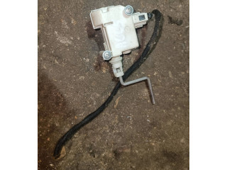 Vstřikovací lišta 4b9862153   Audi A6 S6 C5 4B     