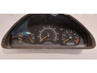 Přístrojová deska  Mercedes-Benz CLK AMG A208 C208 1999 87001345, 2105405047  