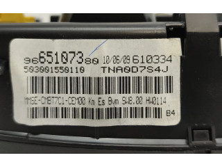 Přístrojová deska  Peugeot 308 2010 9665107380  